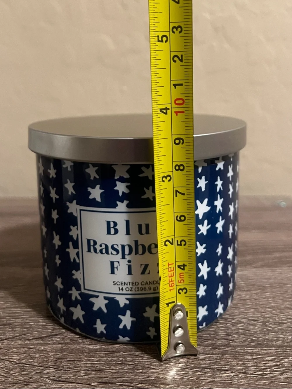 Target Threshold Happy Fourth of July Candle Stars USA Blue Raspberry Fizz NWT